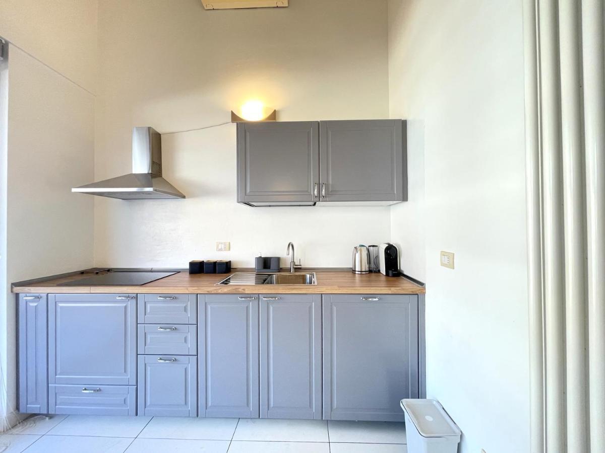 Accomodo Mit48 Trivanotortona Milano